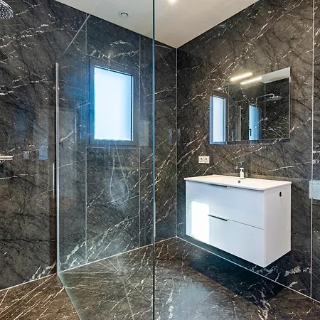 Evasione - Climatisee Piscine Vue Villa