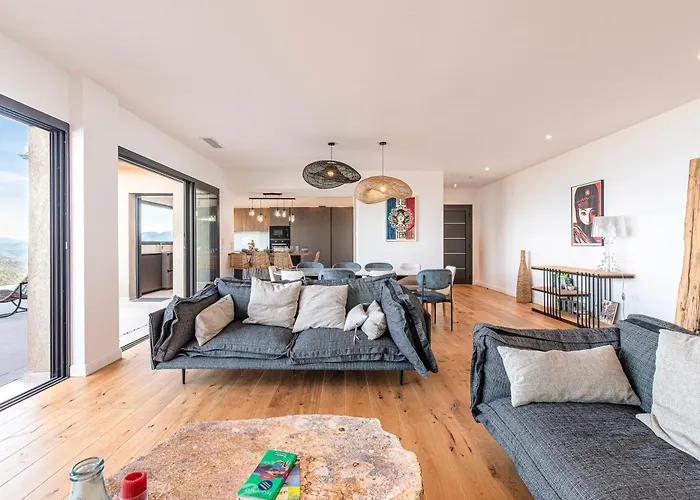 Evasione - Climatisée Piscine Vue